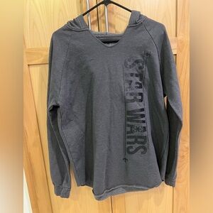 Disney STAR WARS Womens Gray Pullover Size Large Lightweight Sweatshirt Hoodie